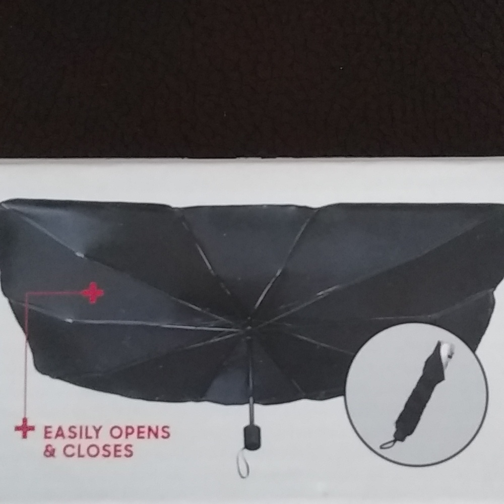 Windshield Shade - Picture 4 of 5